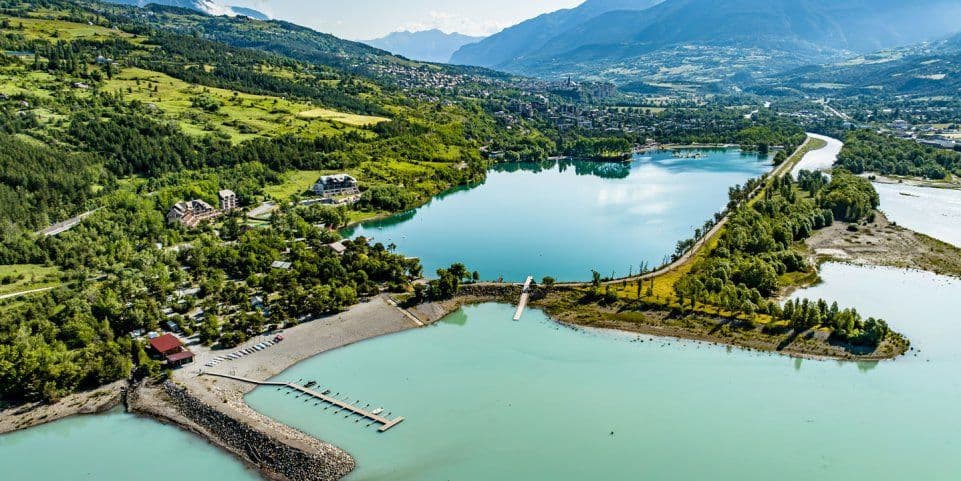 Illustration de l'article : Le guide complet de la visibilité en ligne pour les commerçants des Hautes-Alpes